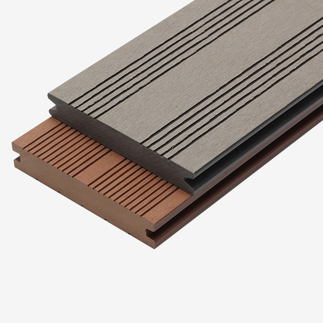 Decking WPC gaufr&eacute; longue dur&eacute;e